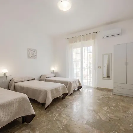 Casa Sandovalli *