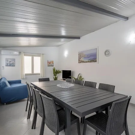 Dom wakacyjny Casa Sandovalli *