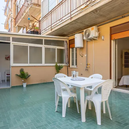 Dom wakacyjny Casa Sandovalli *
